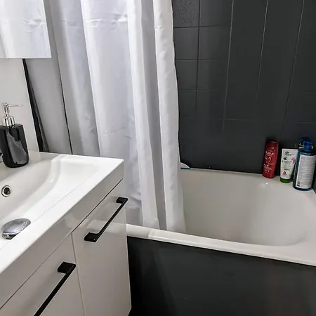 Cabine, Parking, Quartier Falaises - 4 Pers. - Fr-1-880-100 Apartament